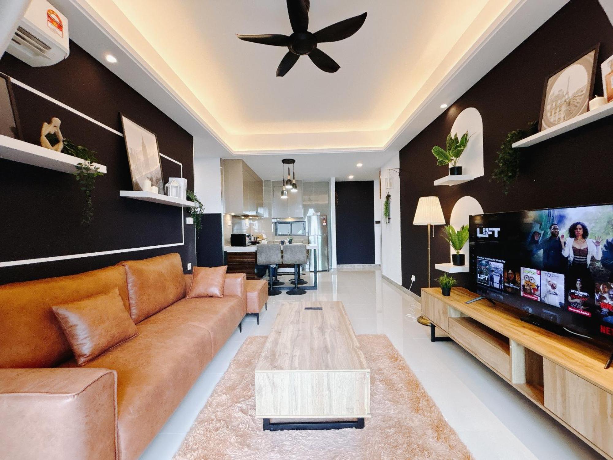 R&f Princess Cove Seine Region By Lions Bay Pangsapuri