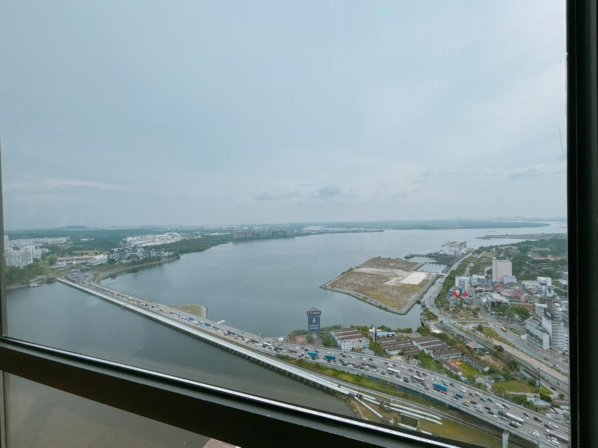 Apartment R&f Princess Cove Seine Region By Lions Bay Johor Bahru