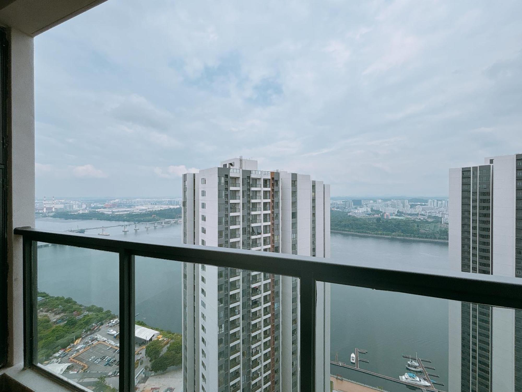 R&f Princess Cove Seine Region By Lions Bay Apartment