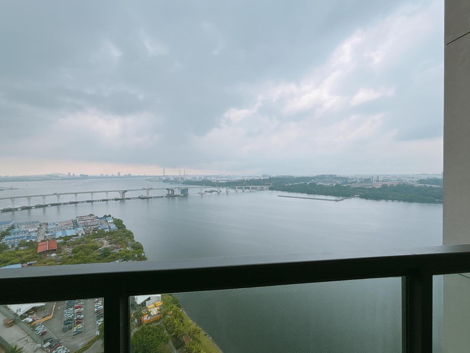 R&f Princess Cove Seine Region By Lions Bay Johor Bahru
