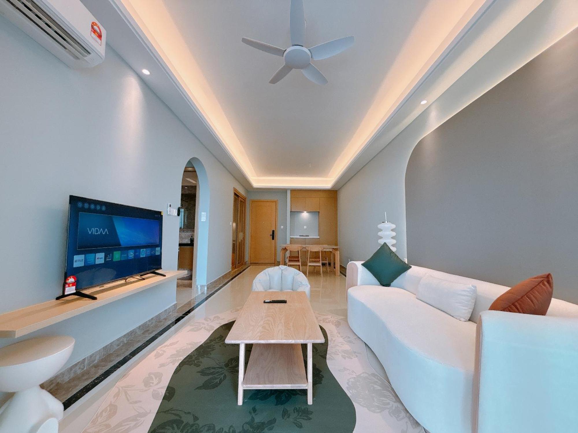 R&f Princess Cove Seine Region By Lions Bay Apartment Johor Bahru
